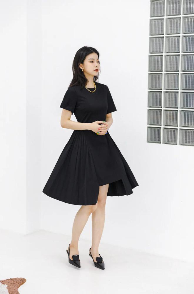 成衣女性品牌有哪些牌子_女性品牌成衣有哪些_成衣女装品牌