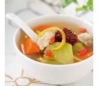 产妇吃什么下奶 催奶食谱 催奶_下奶催奶食疗配方_催奶的食谱