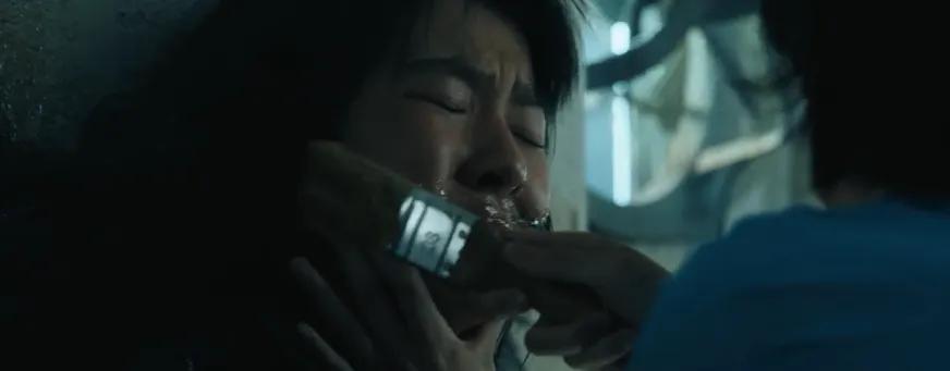 木十字架 电影_电影十字固_电影十字构图