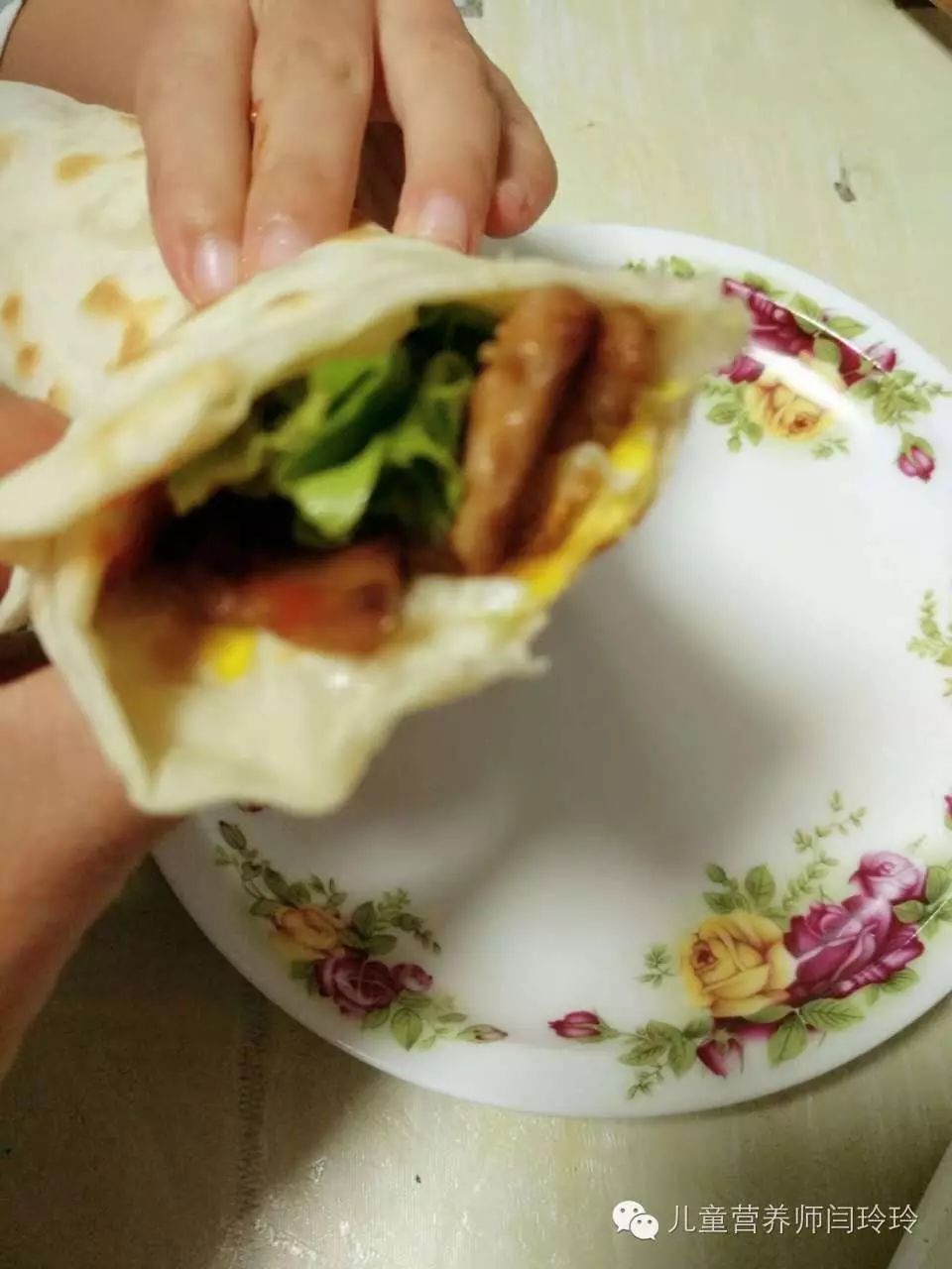 肉卷饼_土耳其烤肉卷饼_集装乡烤肉卷饼