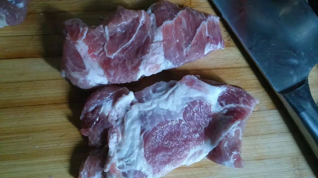 肉卷饼图片_孜然羊肉卷饼_肉卷饼