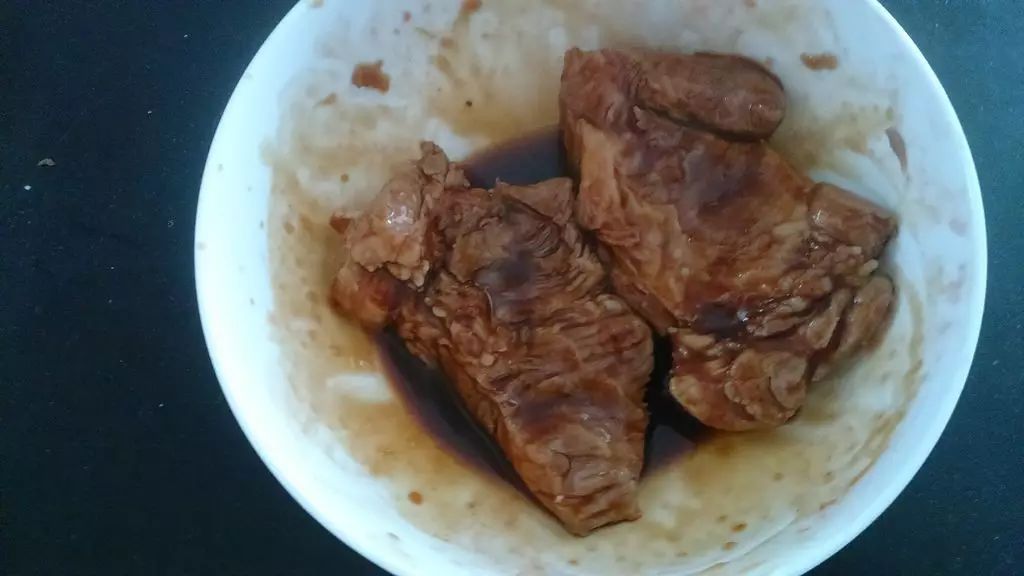 肉卷饼_肉卷饼图片_孜然羊肉卷饼