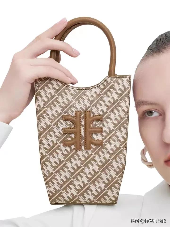 小众的包包品牌_英国小众包包品牌_小众包包品牌推荐