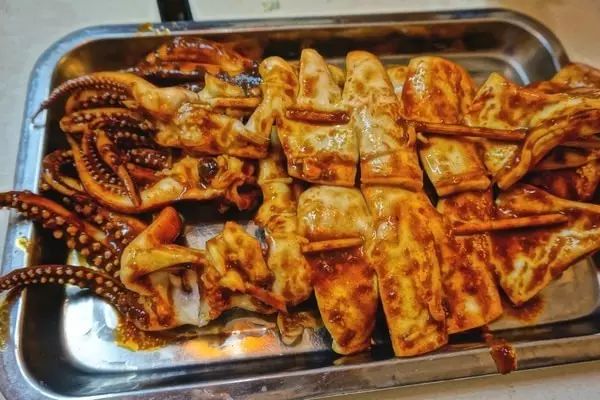 青岛金沙滩小吃_青岛金沙滩吃海鲜_青岛金沙滩吃饭
