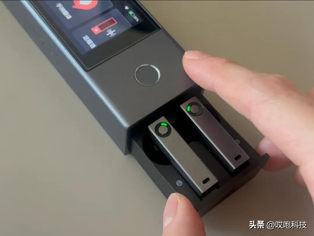 同声传译员 电影_看电影同声传译_同声传译员英文怎么说