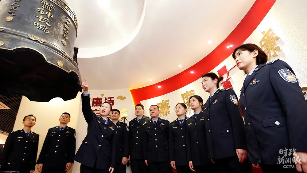政治思想大学生教育活动总结_大学生思想政治教育活动_大学生思想政治主题教育活动