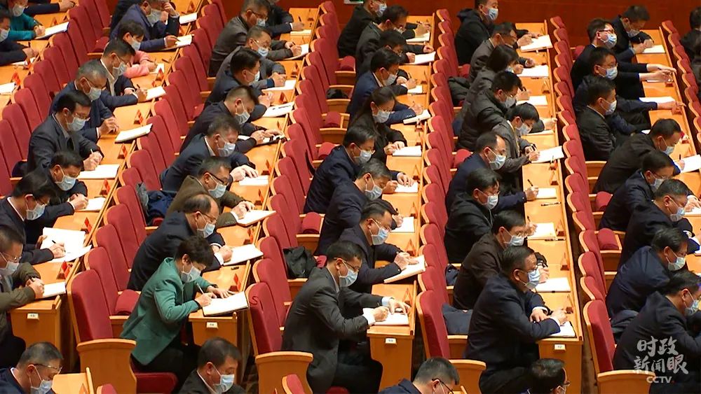大学生思想政治教育活动_大学生思想政治主题教育活动_政治思想大学生教育活动总结