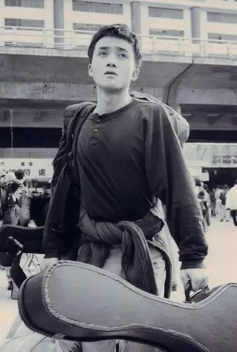 中华伴奏曲库_中华演艺伴奏网手机版_中华演艺伴奏网
