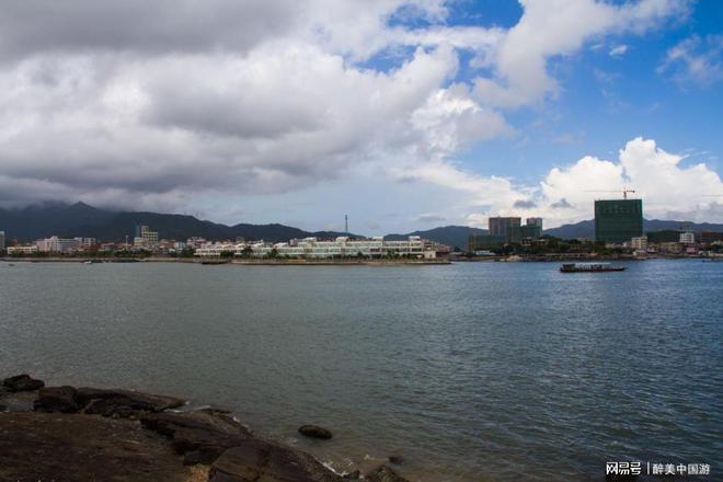 淡水附近海边_海边烧烤地方_淡水霞涌海边烧烤