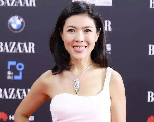 张韶涵时尚图片芭莎高清_时尚芭莎张韶涵图片_张韶涵的照片看一下