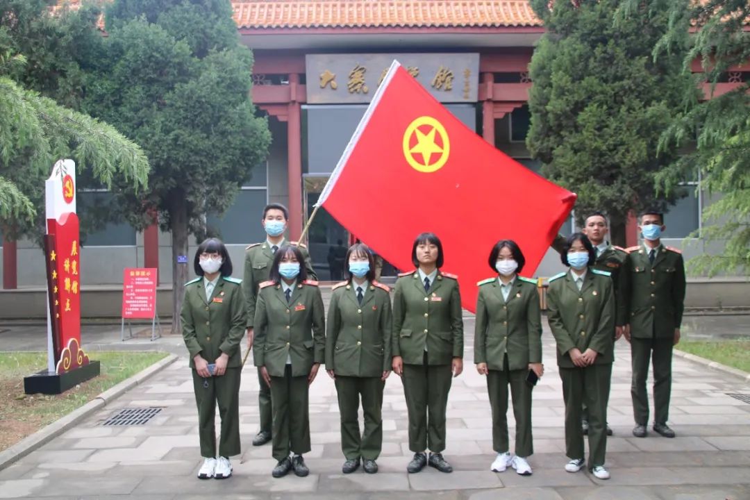 参观红色基地教育学生心得体会_参观红色教育基地的活动内容_学生参观红色教育基地