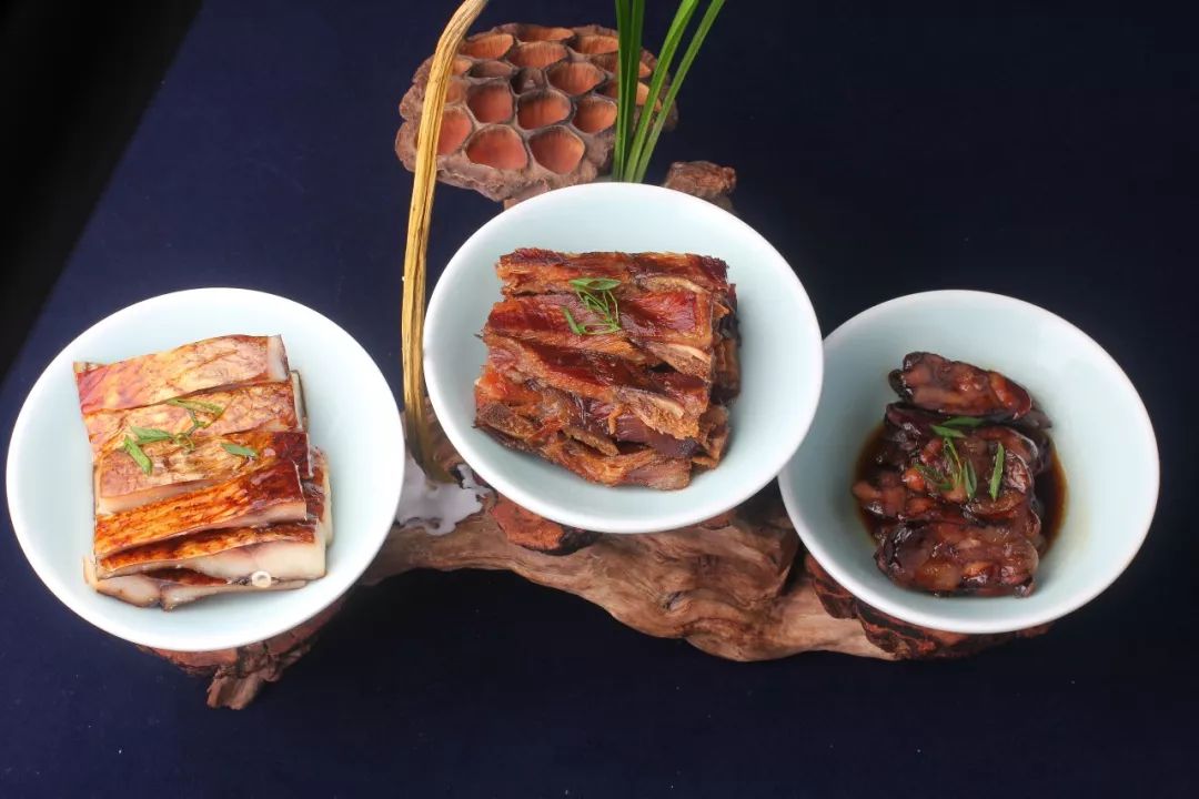 豆腐四喜丸子的家常做法窍门_四喜豆腐的图案_四喜豆腐是哪个地方的菜系