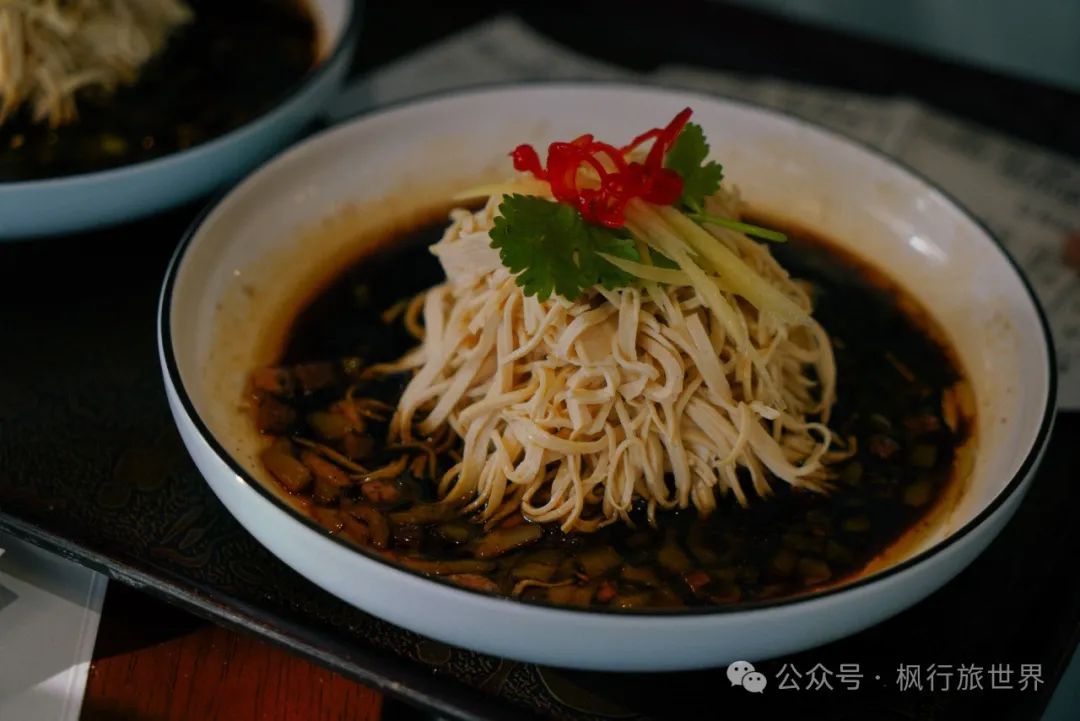 豆腐四喜丸子的家常做法窍门_豆腐四喜丸子做法大全_四喜豆腐是哪个地方的菜系