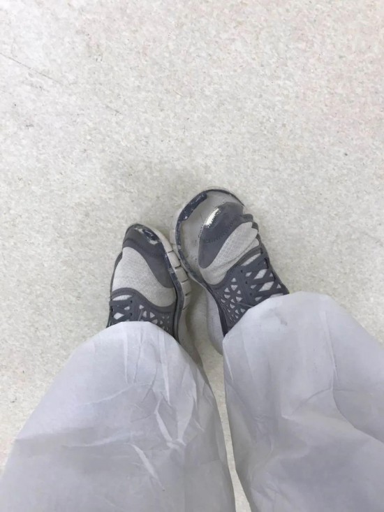 爬楼梯的小车_可爬楼梯小车可以怎么样设计_能爬楼梯的小车