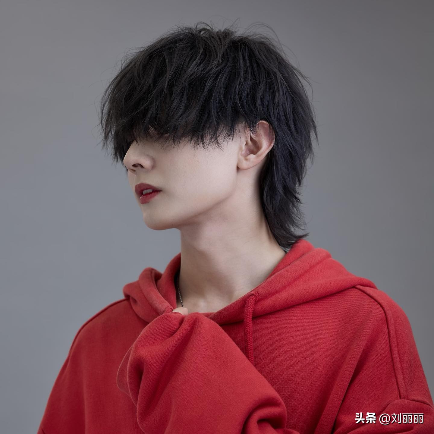 帅气男士发型图片碎发_帅气男士发型图片大全_男士帅气发型图片
