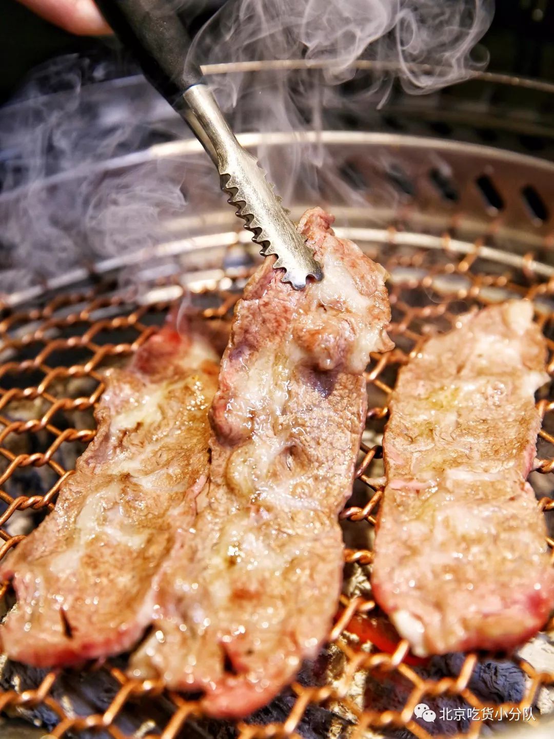 红烧牛肉发黑_黑毛和牛烧肉_牛肉有黑点是发霉