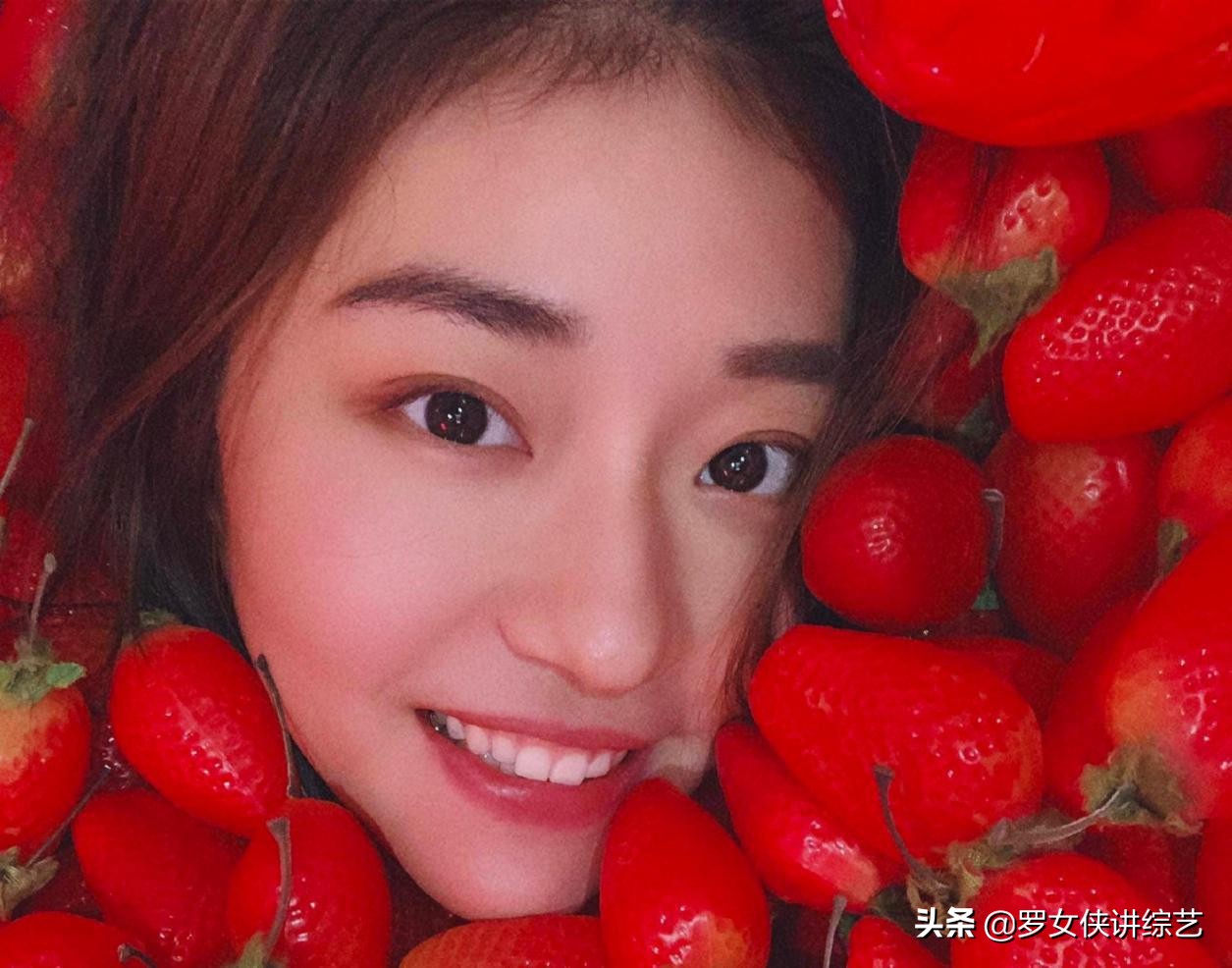 架子鼓最强少女是谁_最强架子鼓少女_最漂亮的架子鼓女孩