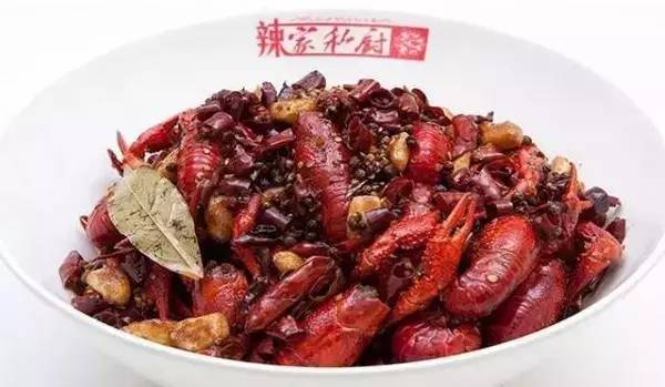 油焖龙虾窍门_龙虾油焖大虾的做法_龙虾怎么焖好吃