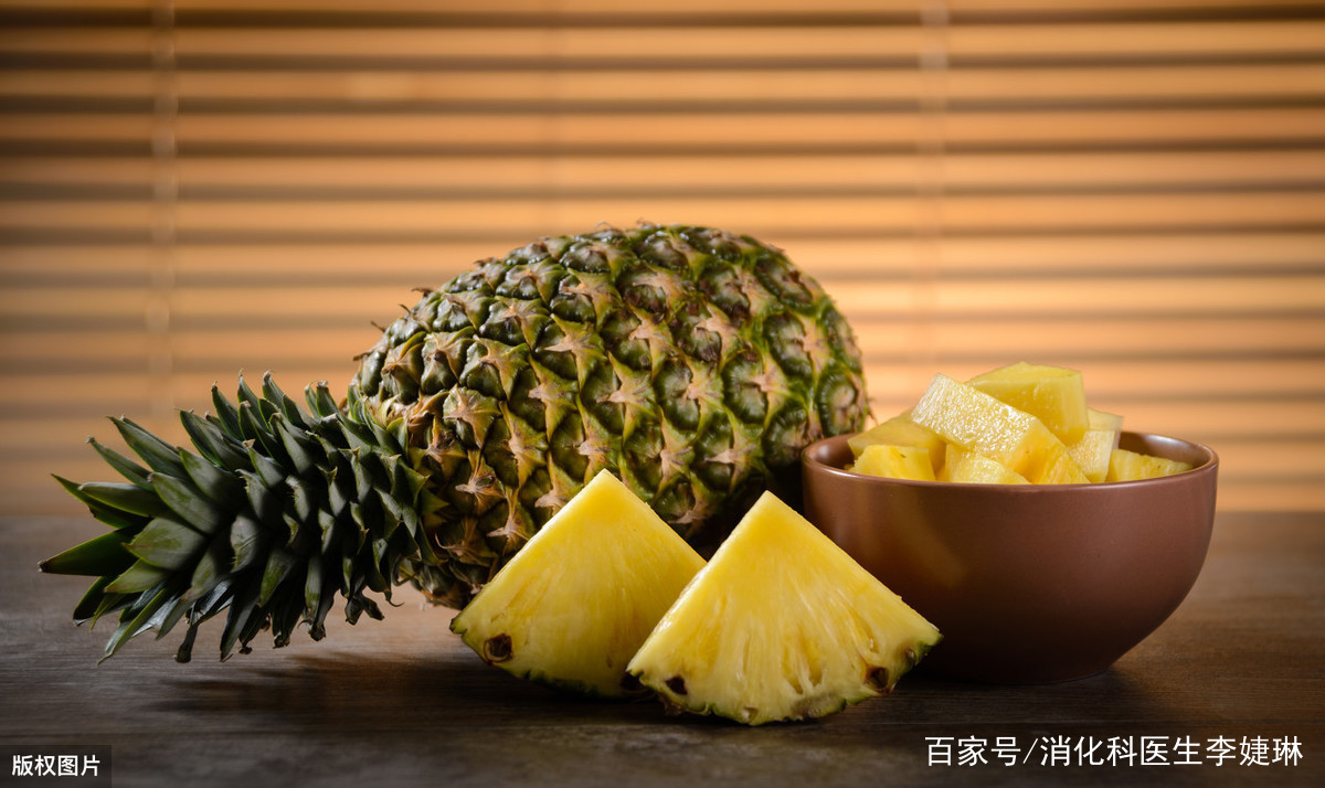 按摩缓解胃胀_如何按摩胃胀气_胃胀气的按摩方法如下