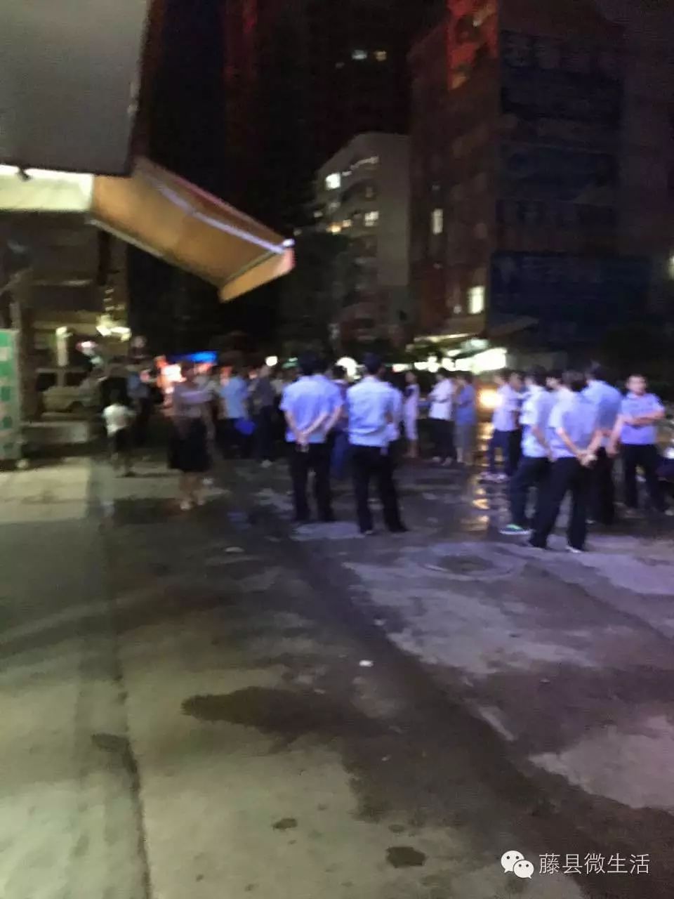 摆夜宵摊会有麻烦吗_摊摆麻烦夜宵会有什么问题_摊摆麻烦夜宵会有什么影响