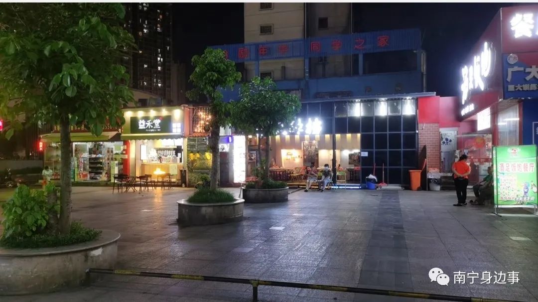 夜宵摊一般存在什么问题_摊摆麻烦夜宵会有什么问题_摆夜宵摊会有麻烦吗