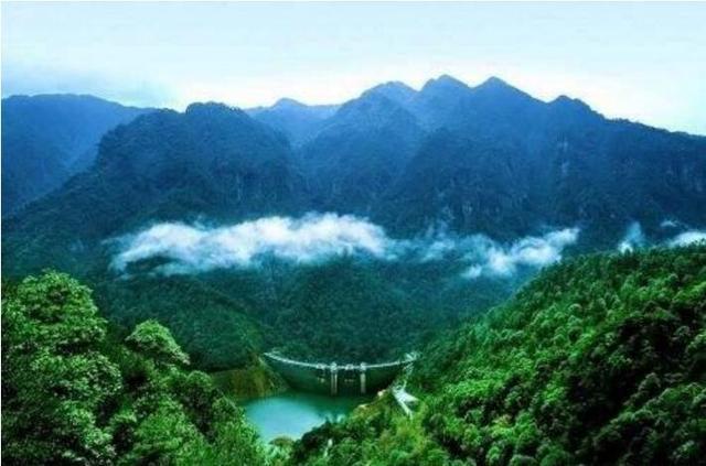相比湘菜川菜，江西菜为什么难以火起来？