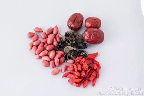 海鲜坐月子可以吃吗_做月子可以吃什么海鲜_产妇做月子可以吃海鲜吗