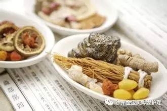 海鲜坐月子可以吃吗_产妇做月子可以吃海鲜吗_做月子可以吃什么海鲜