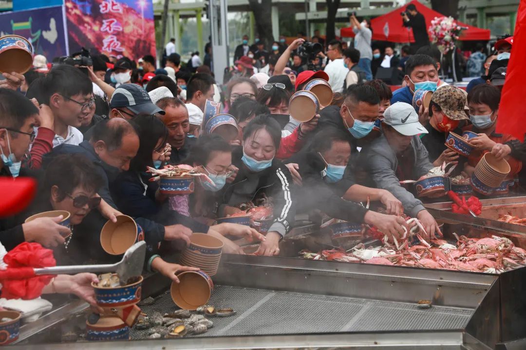丹东东港海鲜批发市场_丹东东港卖海鲜市场_海鲜批发丹东东港市场在哪