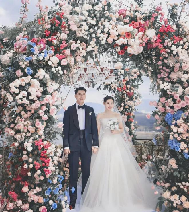 胖女生婚纱照_婚纱胖照女生头像_婚纱照胖人拍出来的效果