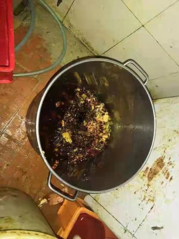 铁锅烤肉图片大全_铁锅烤鱼图片高清_铁锅烤鱼图片