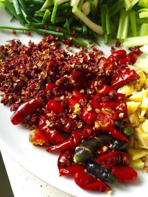 做法爆炒鳝鱼川菜视频_川菜爆炒鳝鱼的做法_做法爆炒鳝鱼川菜怎么做