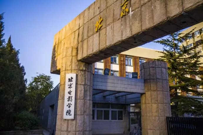 性感女生图片可爱萌萌头像_性感女生照片头像大全背景图_小女孩图片 性感