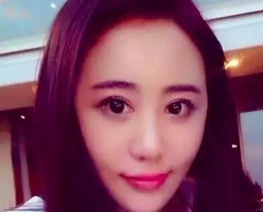 思聪女友雪梨分手原因_王思聪女票有哪些网红雪梨_王思聪女友雪梨性感
