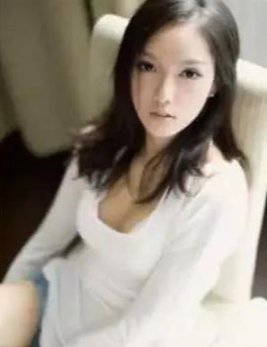 王思聪女友雪梨性感_思聪女友雪梨分手原因_王思聪女票有哪些网红雪梨