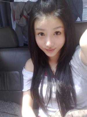 王思聪女票有哪些网红雪梨_王思聪女友雪梨性感_王思聪前女友雪梨多高