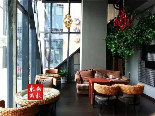 必胜客薄脆披萨饼底的做法_薄披萨必胜客_必胜客薄脆披萨好吃吗