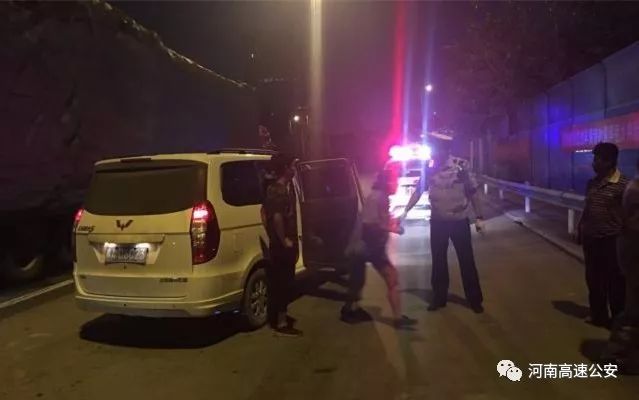 面包车隔热板_隔热发动机面包车能用吗_面包车发动机隔热