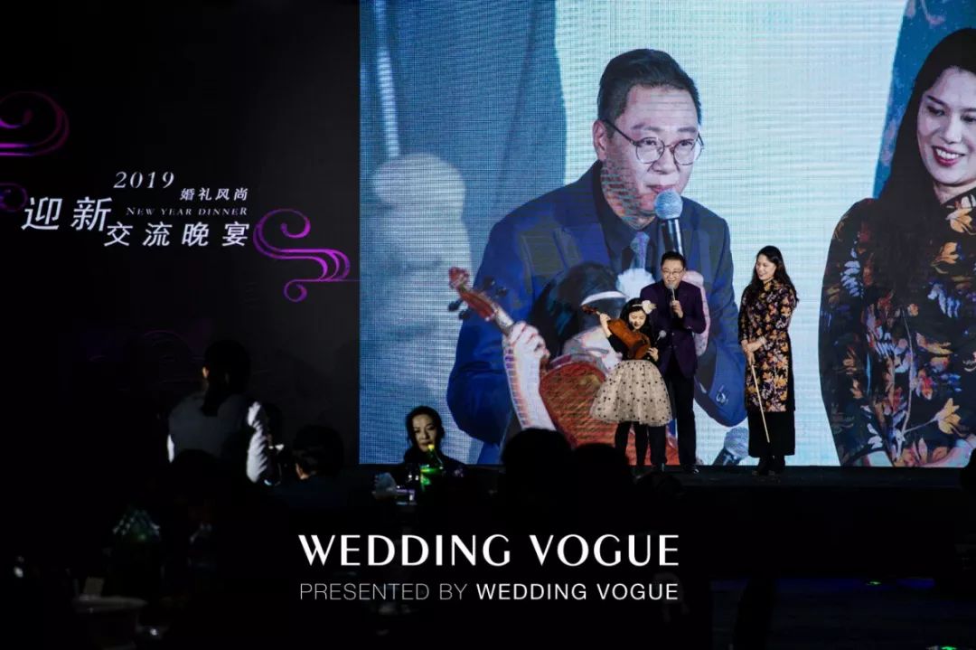 创意婚礼策划方案范文_婚礼工作室logo_未来式婚礼创意工坊