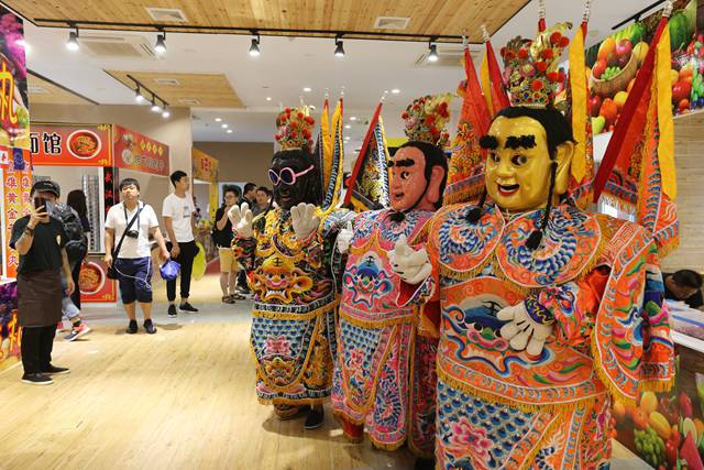台湾士林区属于哪个市_台湾士林夜市图片_台湾士林夜市小吃介绍