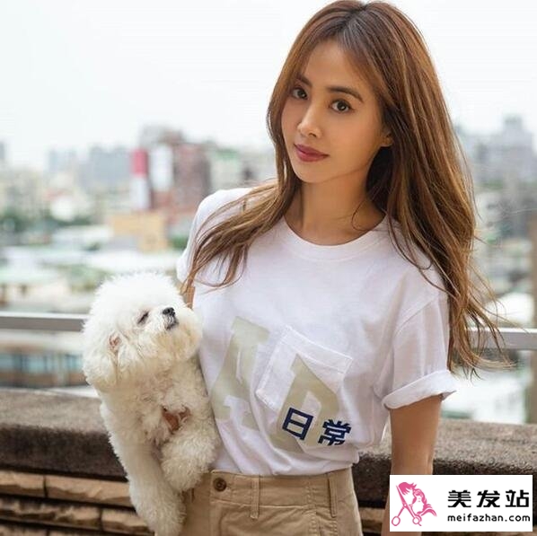 女生甜美短发发型_甜美短发女生发型图_甜美短发女生发型图片大全