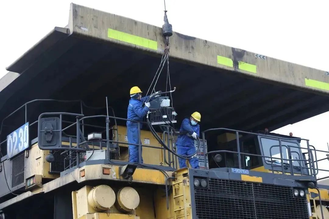 矿用卡车图片_卡车矿用图片高清_卡车矿用图片大全