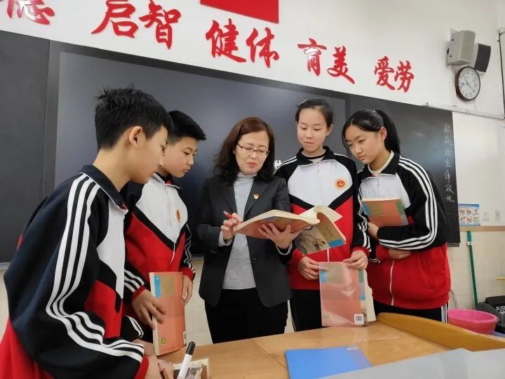 全国教育系统先进集体怎么评的?_先进教育集体事迹材料_全国教育系统先进集体2019