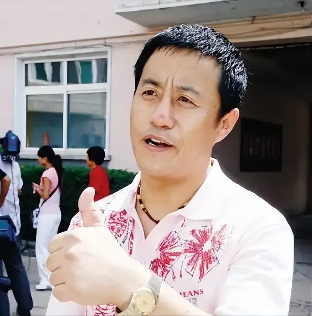 贺树峰的烧烤店_贺树峰 烧烤_贺树峰视频