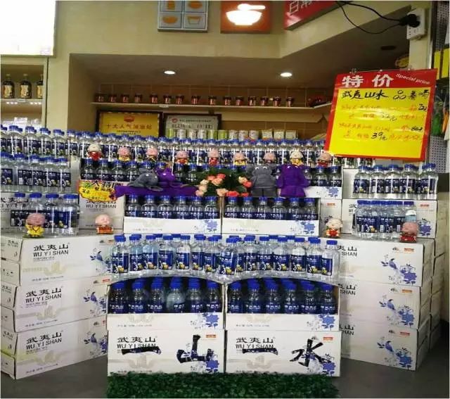 产品堆头造型图片_造型图片产品堆头图片大全_造型堆头形象照图片