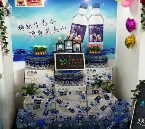 产品堆头造型图片_造型堆头形象照图片_造型图片产品堆头图片大全