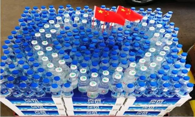产品堆头造型图片_造型图片产品堆头图片大全_造型堆头形象照图片