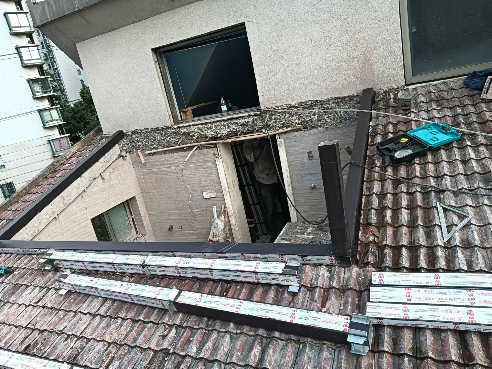 屋顶天窗 斜屋顶老虎窗 人字顶平顶老虎窗 断桥铝老虎窗 阳光房(图37)