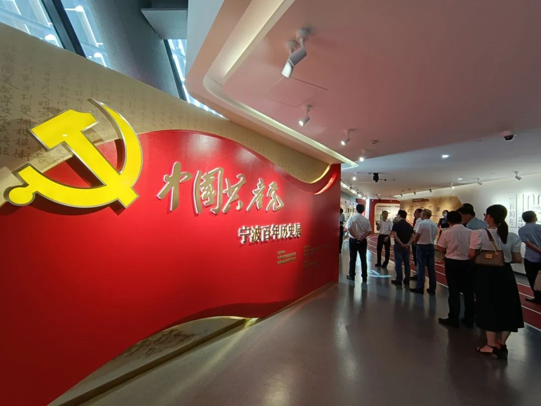接受党培训教育的体会认识_党员干部接受教育培训的意义_接受党的教育和培训