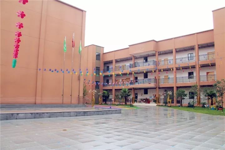 河南世纪教育集团_郑州世纪学校_跨世纪教育集团郑州